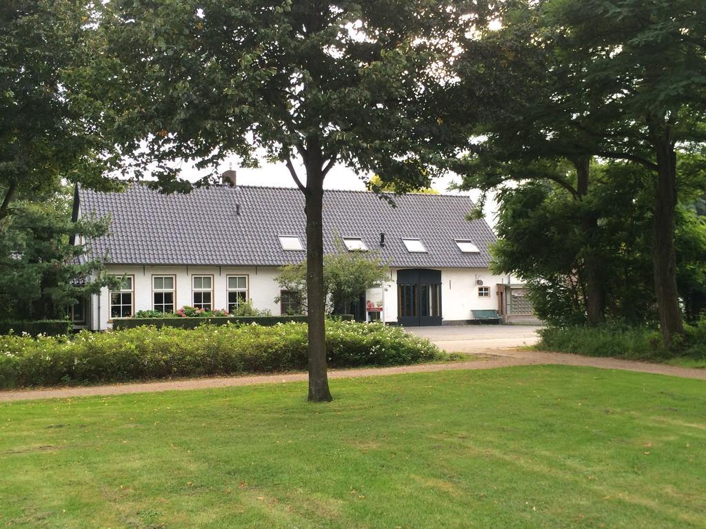 B&B De Laarhoeve Waalre エクステリア 写真